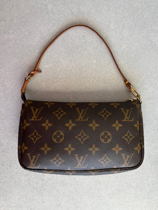 Louis Vuitton Monogram Pochette Accessoires