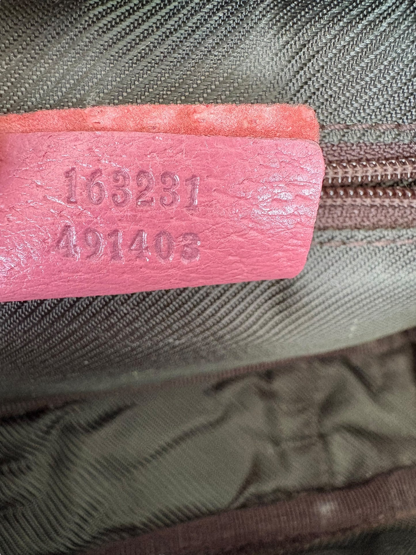 Gucci Biege and Pink Pouch
