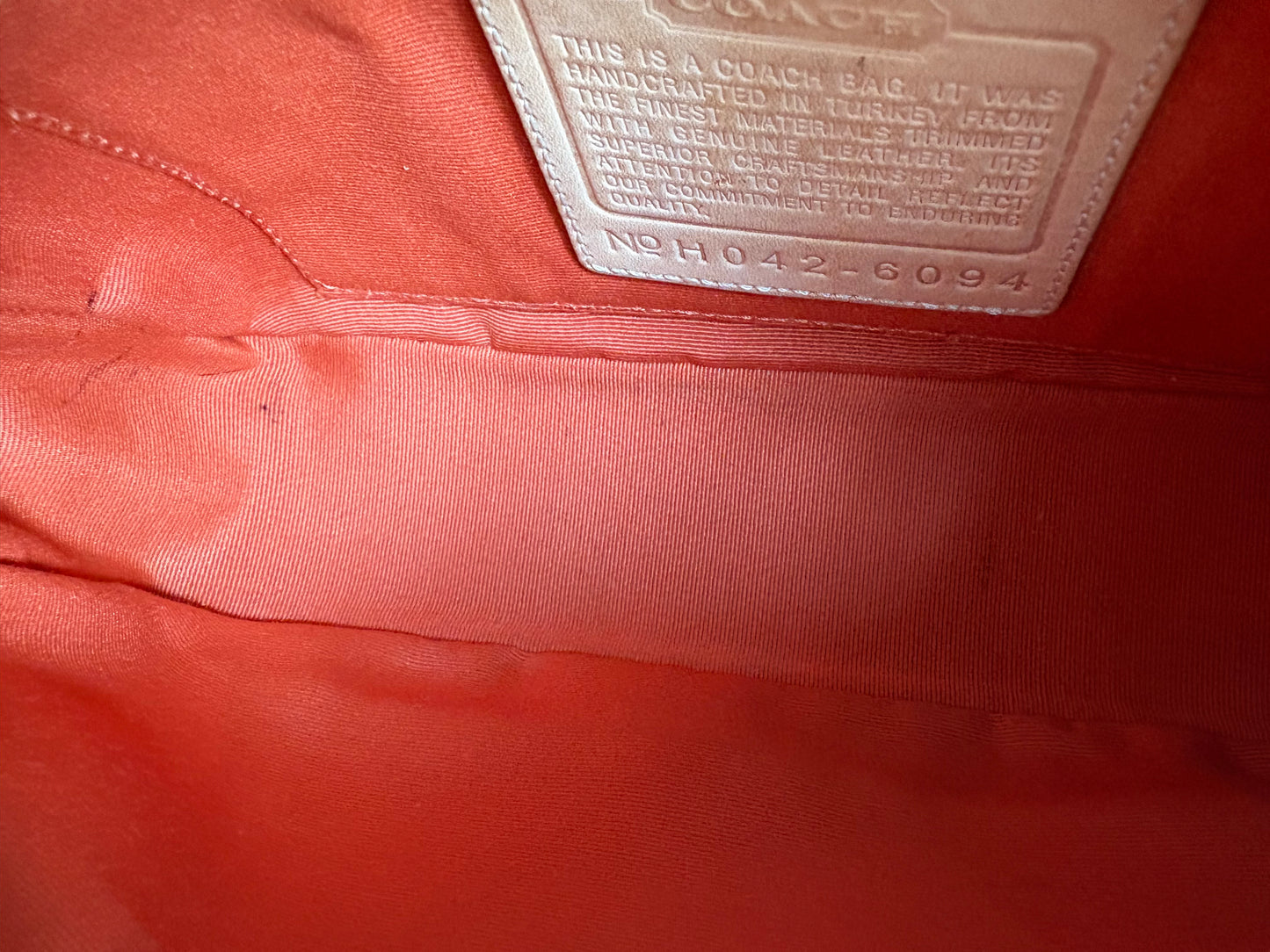 Coach Signature Demi Tan