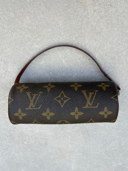 Louis Vuitton Papillon Pouch