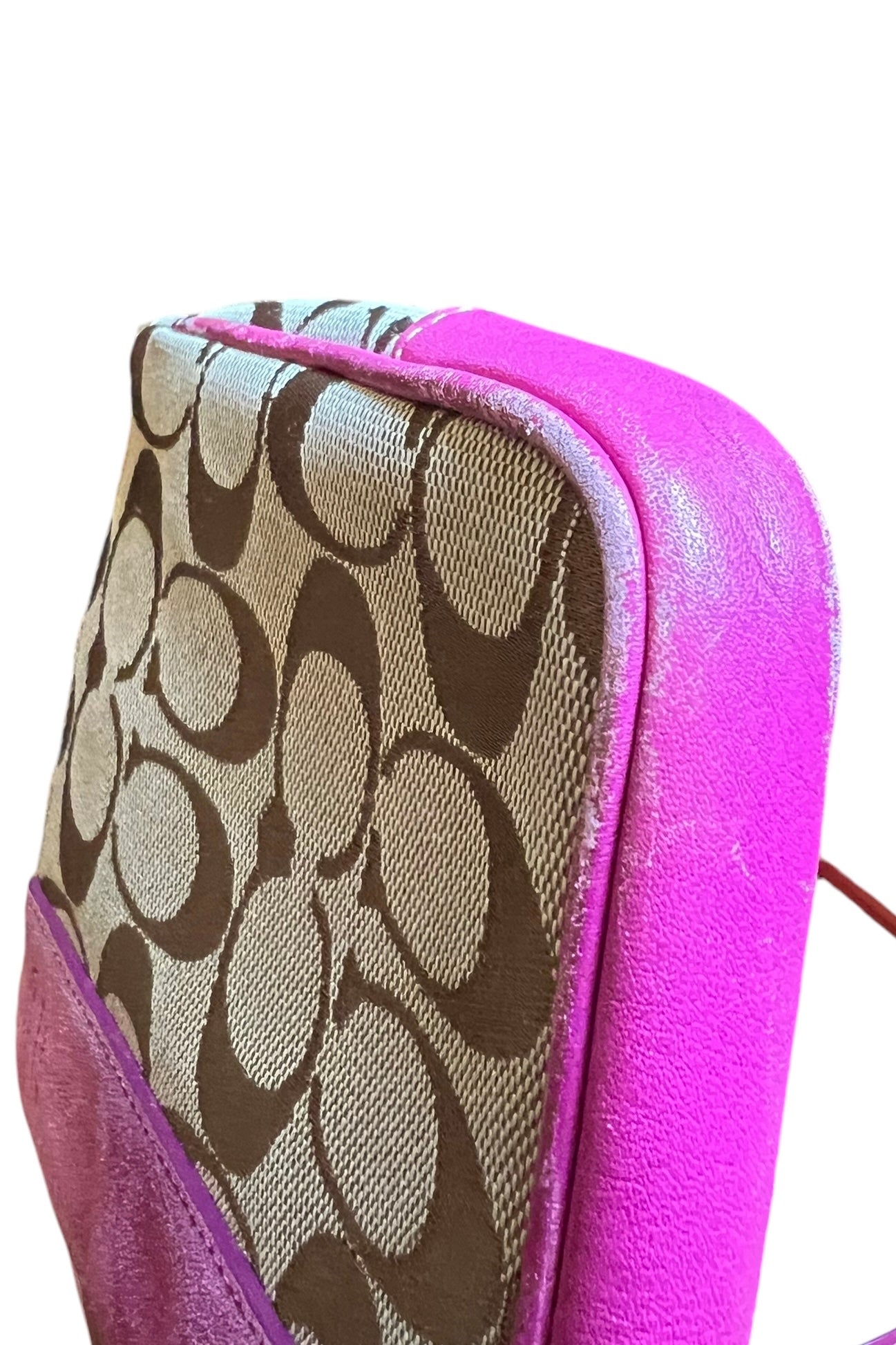 Coach Canvas Signature Shoulder/Crossbody Bag Pink