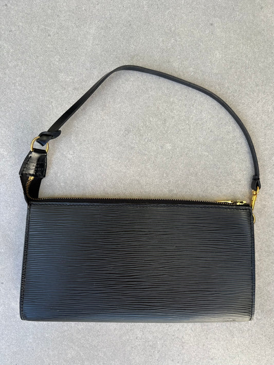 Louis Vuitton Black Epi Leather Pochette Accessoires
