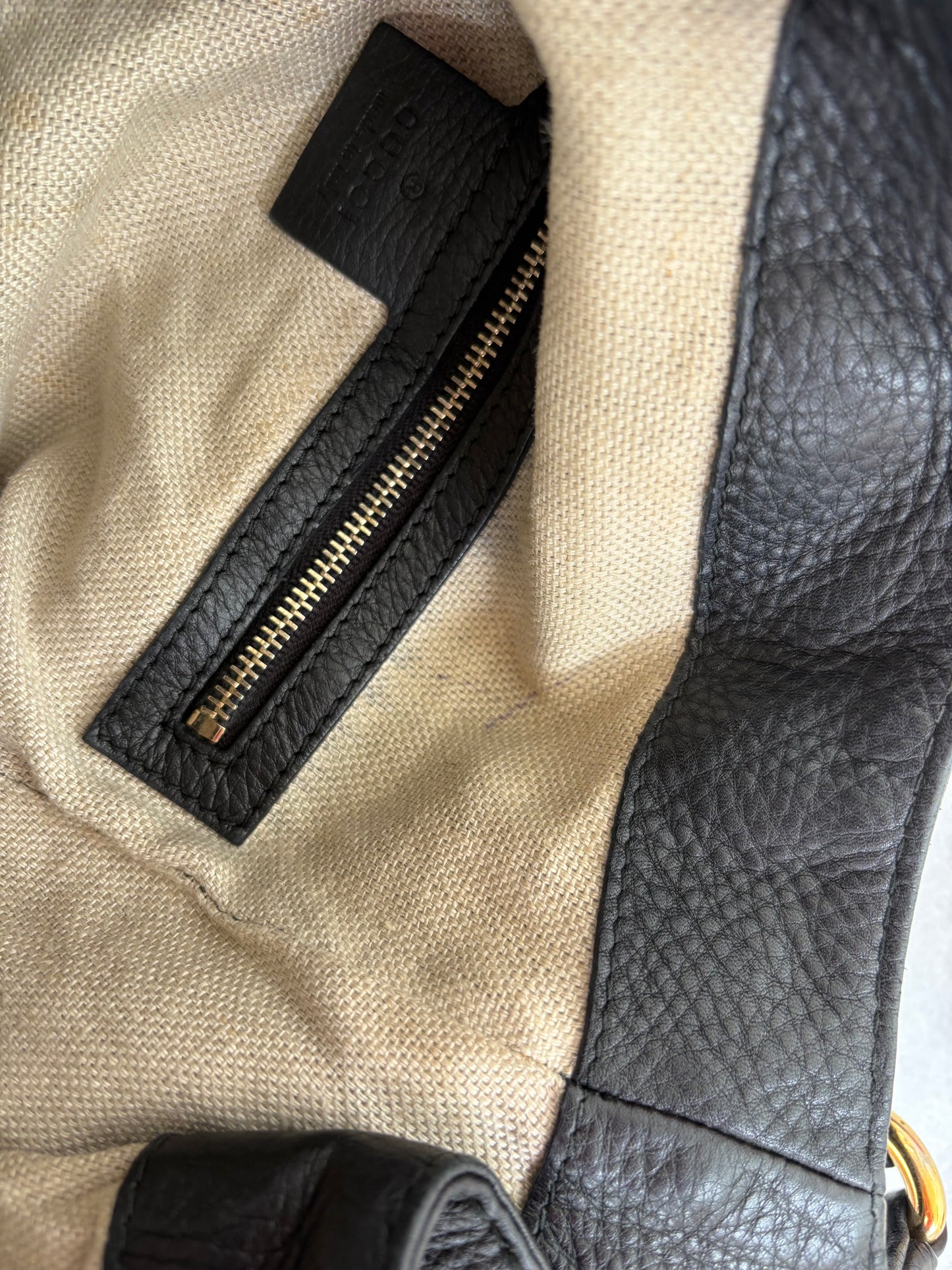 Gucci Hobo Horsebit Leather Bag Large
