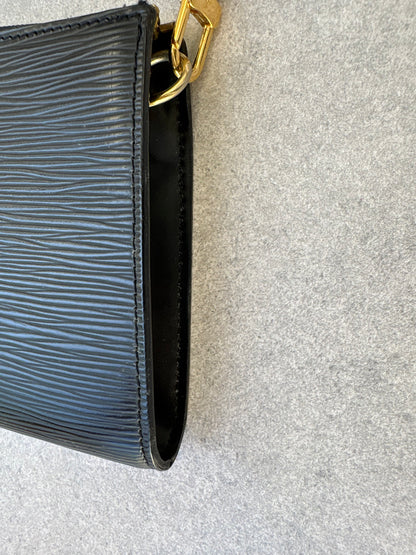 Louis Vuitton Black Epi Leather Pochette Accessoires