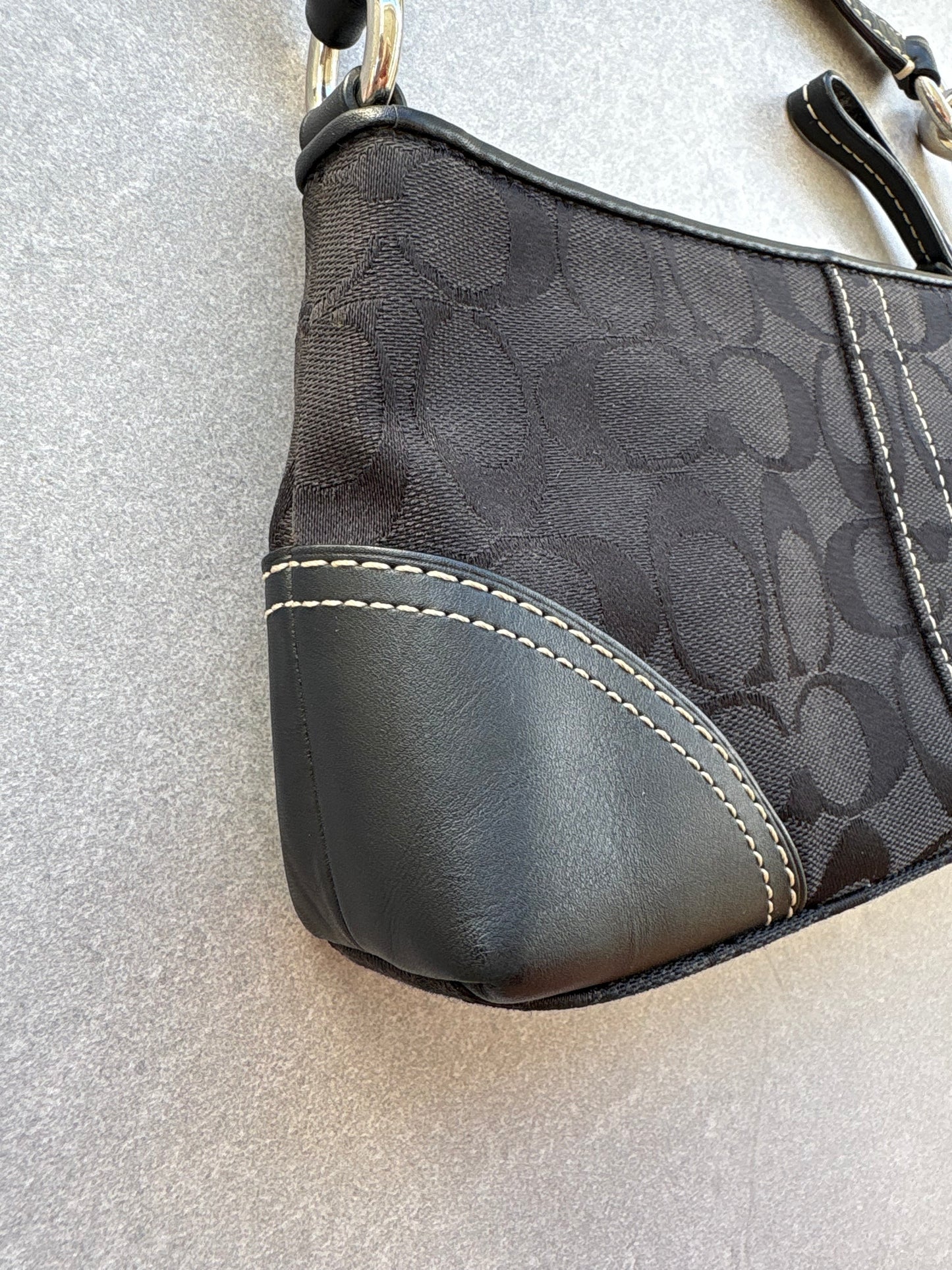 Coach Signature Black Shoulder Bag