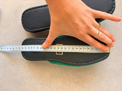 Yves Saint Laurent Slippers Green US 8