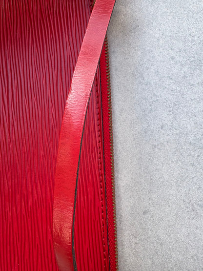 Louis Vuitton Red Epi Leather Pochette Accessoires