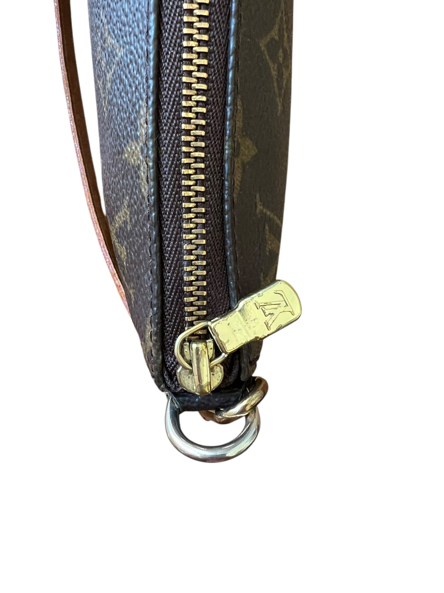 Louis Vuitton 2000s Monogram Pochette Accessoires