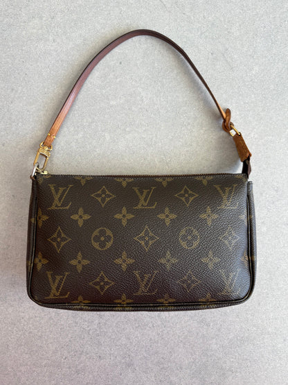 Louis Vuitton Monogram Pochette Accessoires