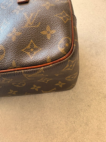 Louis Vuitton Cite Shoulder Bag