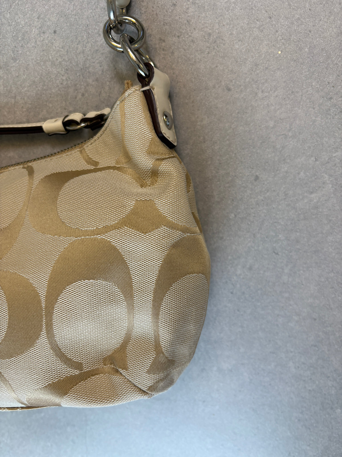 Coach Poppy Beige Shoulder Bag