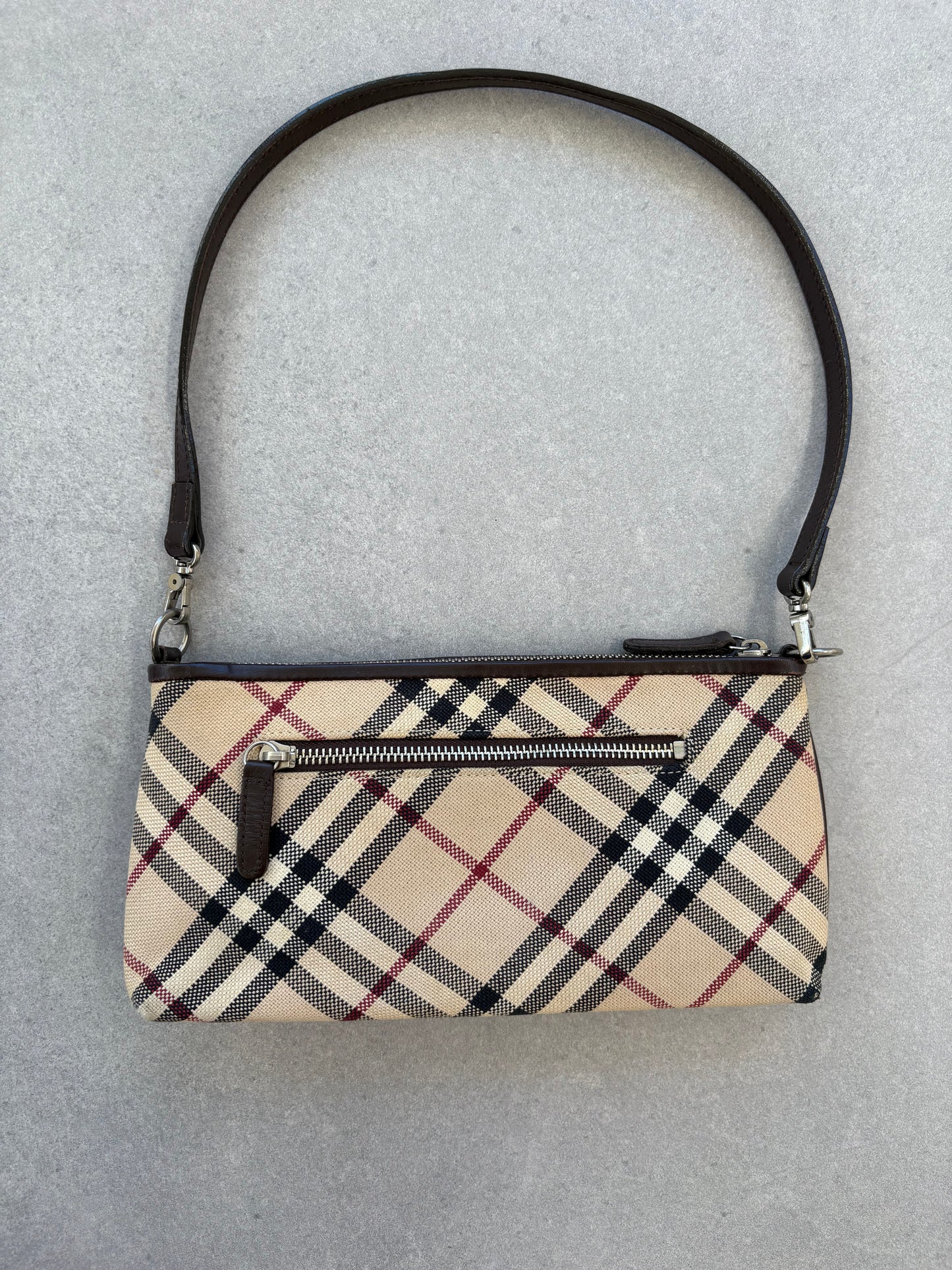 Burberry Beige