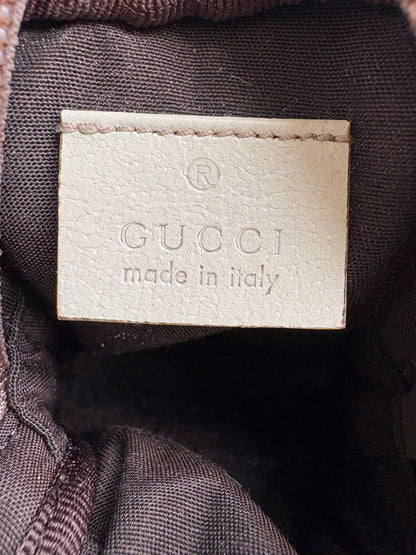 Gucci Biege and White Pouch