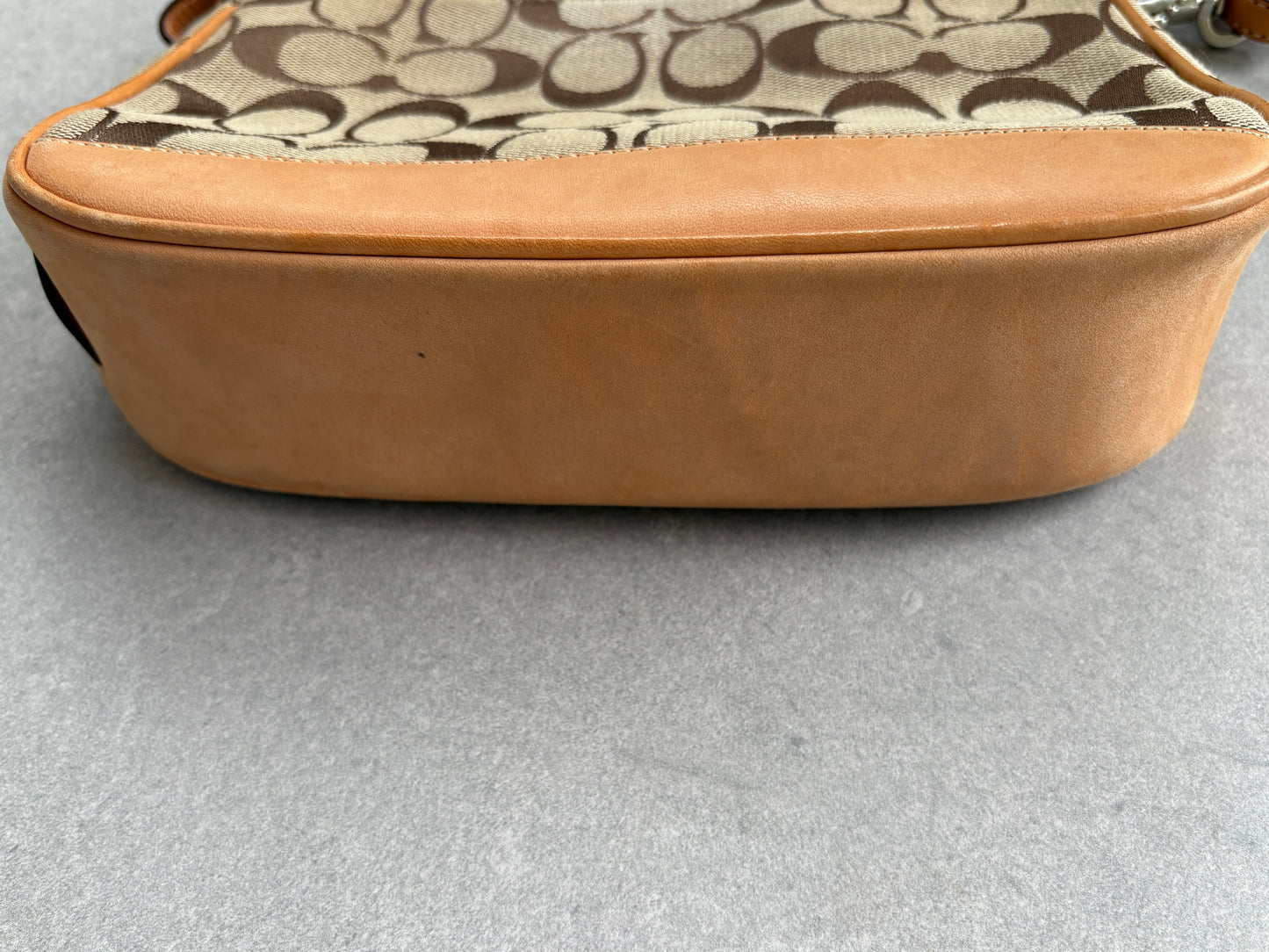 Coach Demi Biege Shoulder Bag