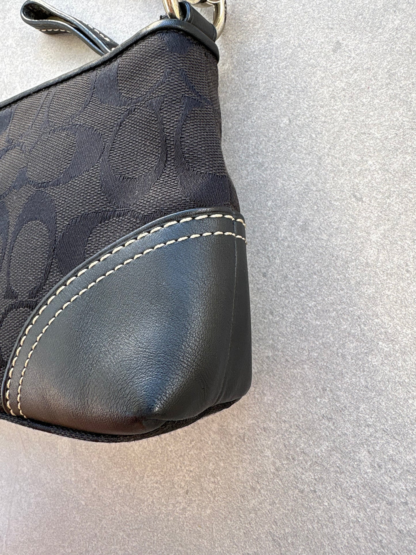 Coach Signature Black Shoulder Bag