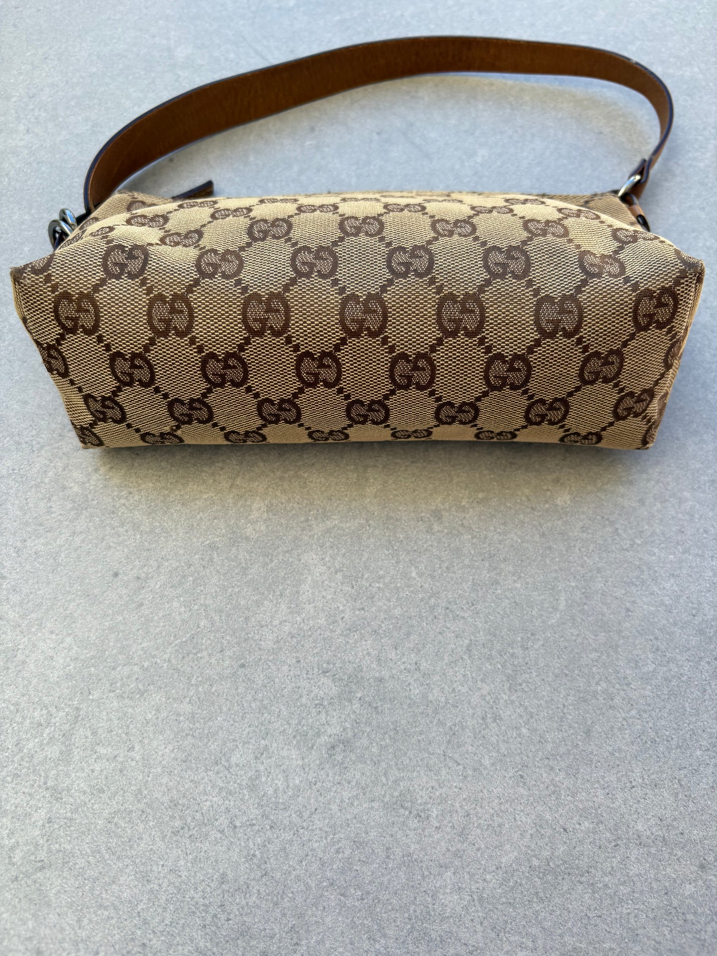Gucci GG Canvas Pochette