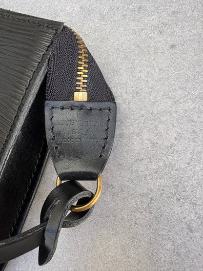 Louis Vuitton Black Epi Leather Pochette Accessoires