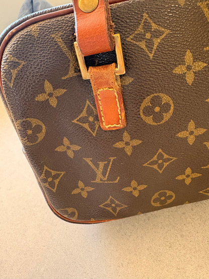 Louis Vuitton Cite Shoulder Bag