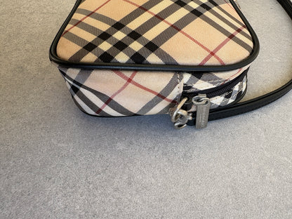 Burberry Beige Nova Check Shoulder bag