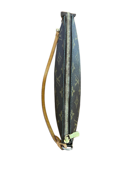 Louis Vuitton 2000s Monogram Pochette Accessoires