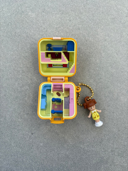 Polly Pocket Keyring Yellow
