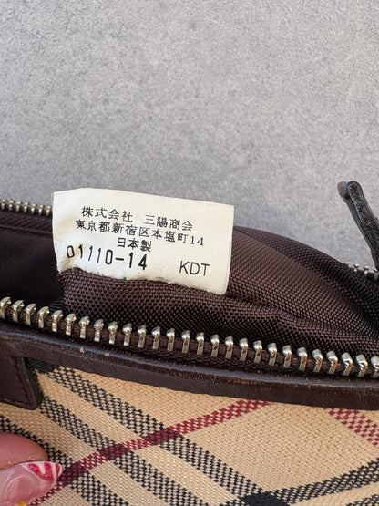Burberry Beige