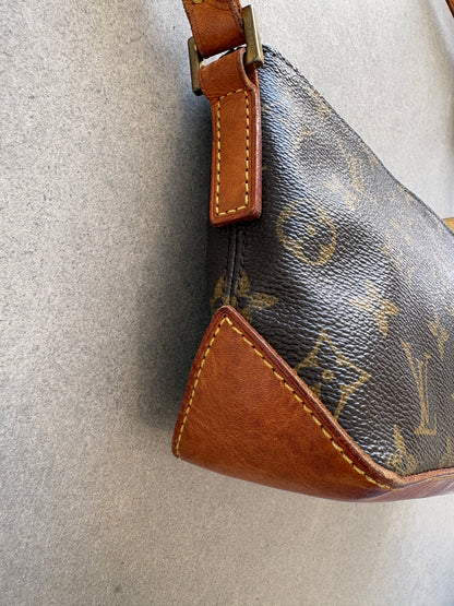 Louis Vuitton Monogram Trotteur Cross-body Bag