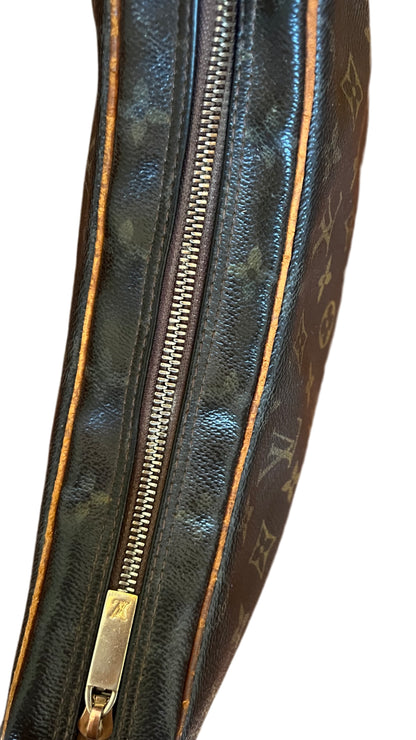 Louis Vuitton MM Croissant Shoulder Bag
