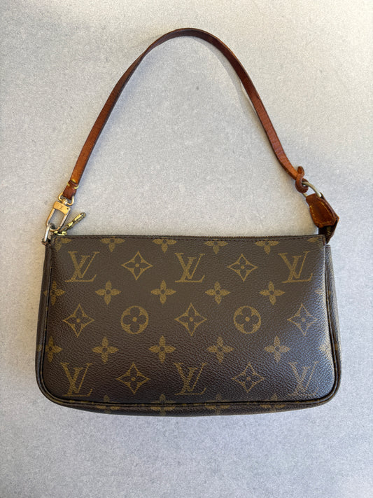Louis Vuitton Monogram Pochette Accessoires