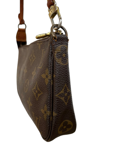 Louis Vuitton 2000s Monogram Pochette Accessoires