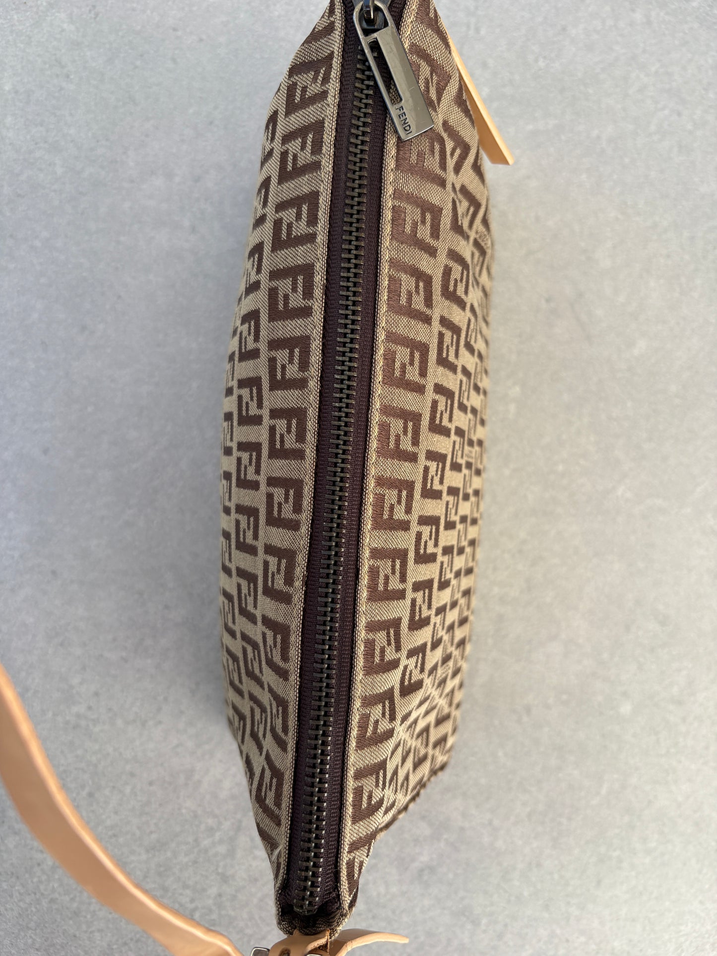 Fendi Baguette Shoulder Bag Zucchino