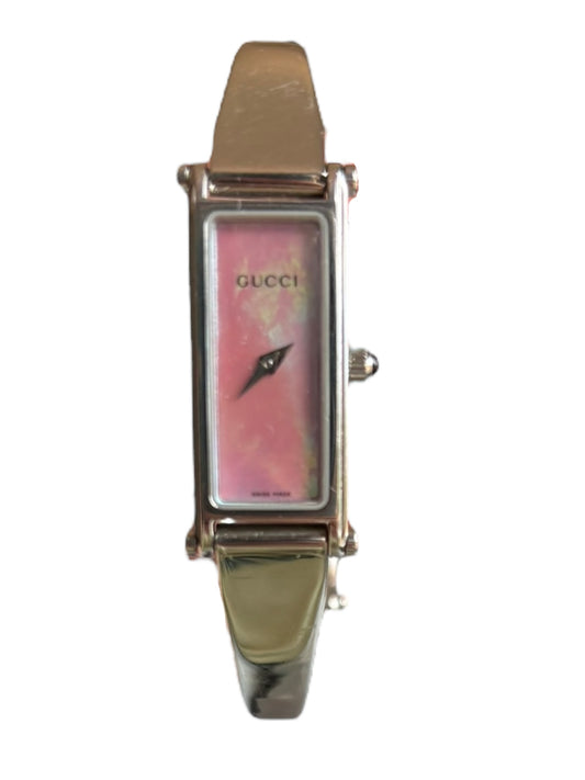 Gucci Stainless Steel Women Wrist Watch Mod 1500 L Pink Dial