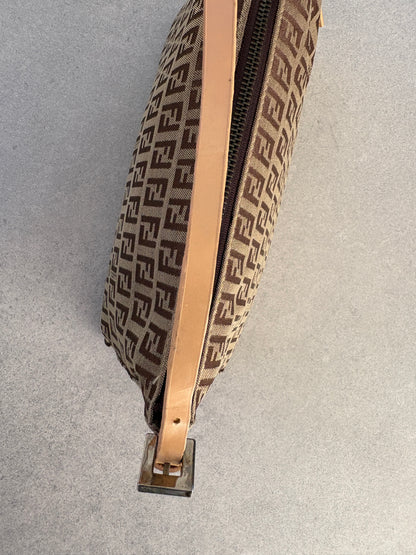 Fendi Baguette Shoulder Bag Zucchino
