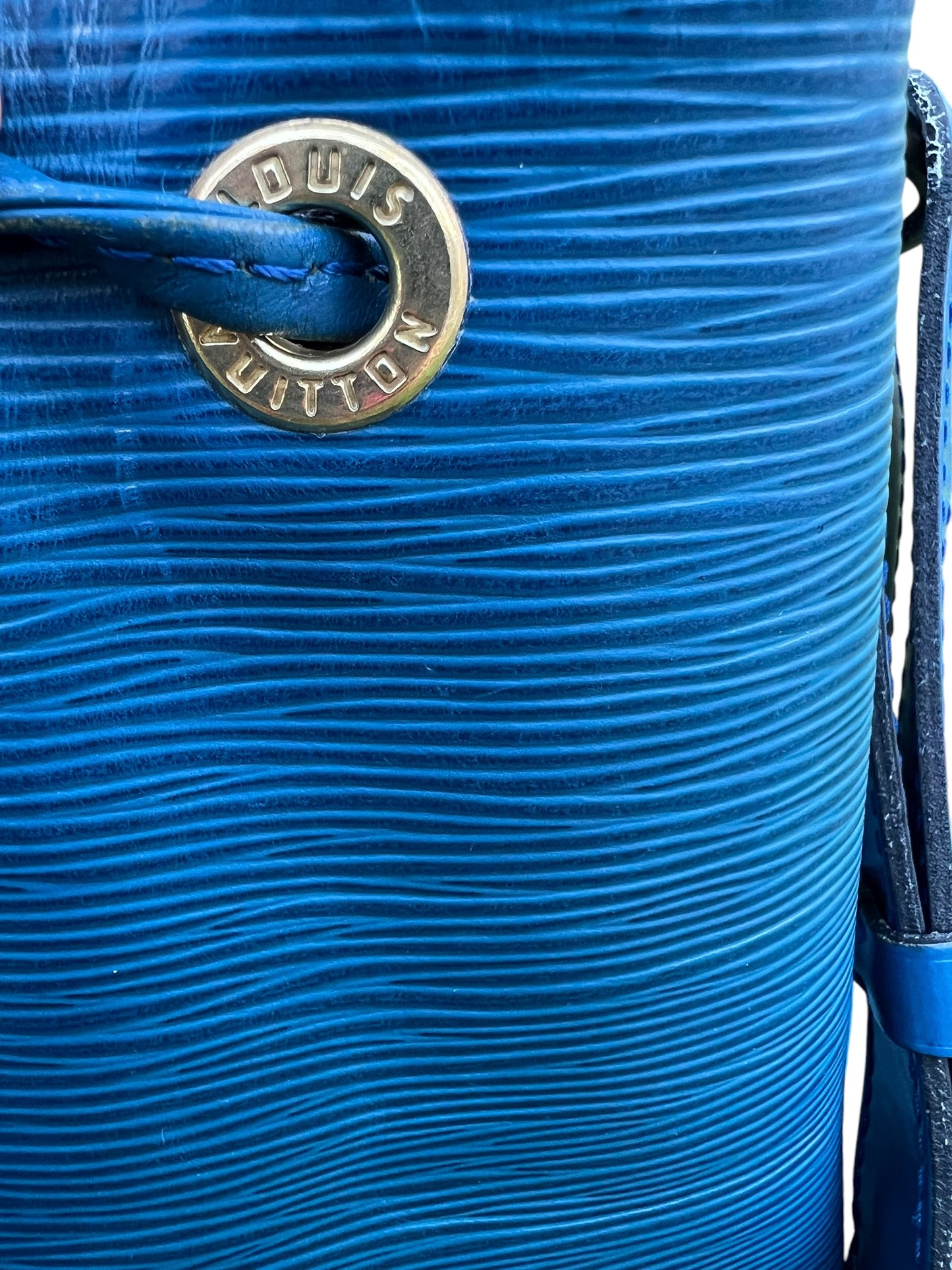 Louis Vuitton Blue Epi Leather Noé Shoulder Bag