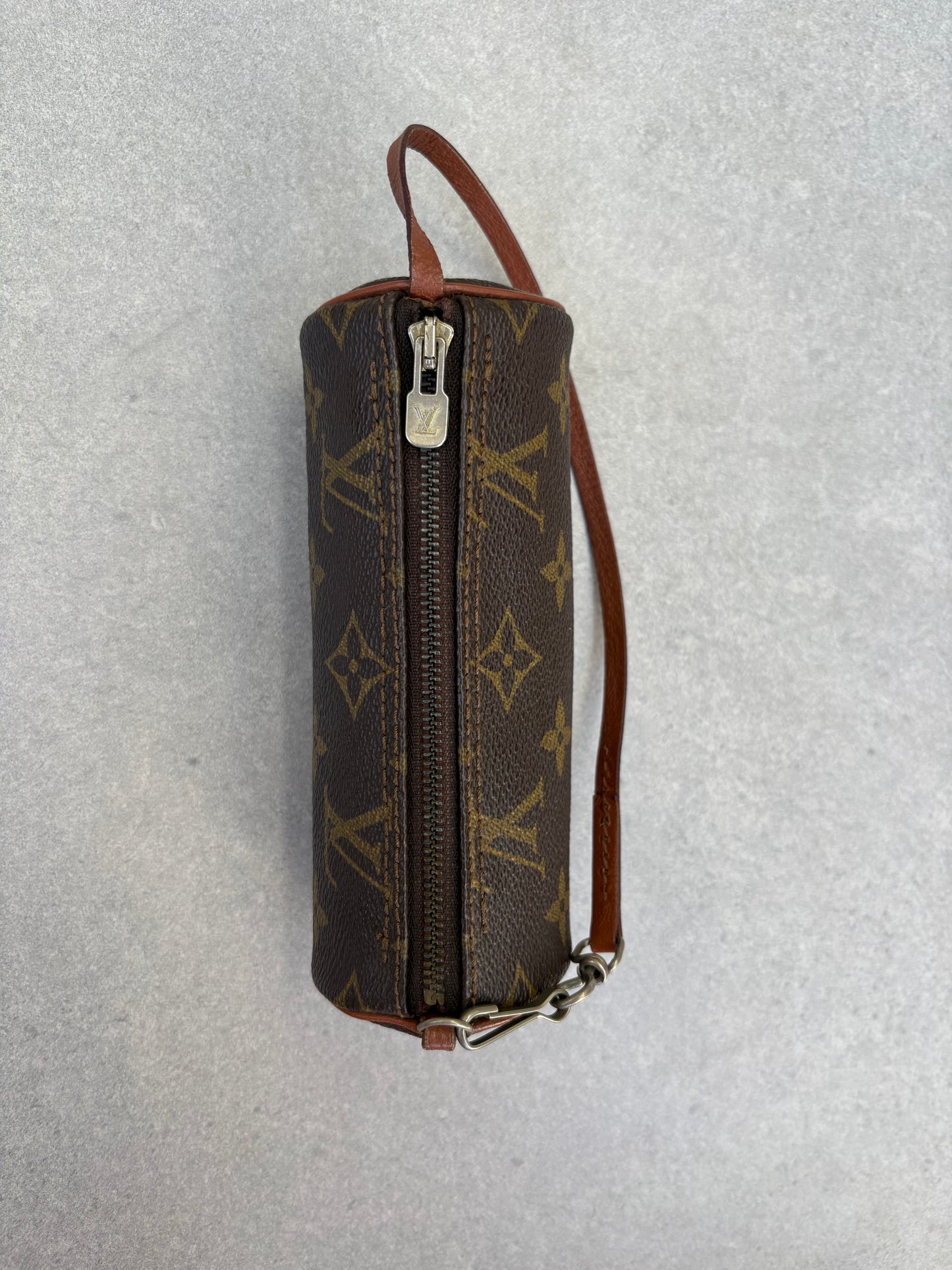 Louis Vuitton Papillon Pouch