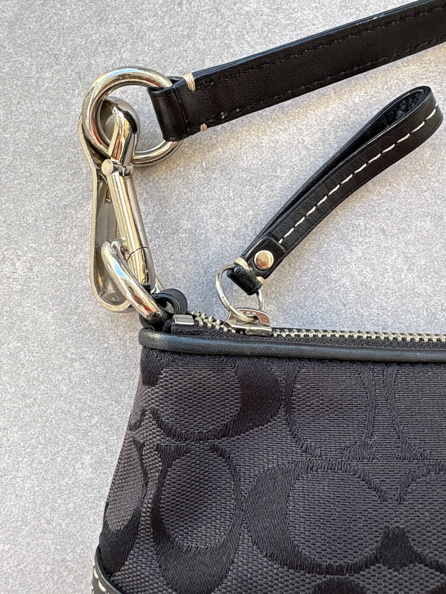 Coach Signature Black Shoulder Bag