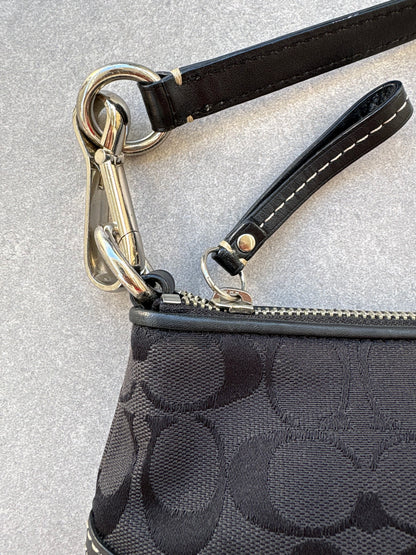 Coach Signature Black Shoulder Bag