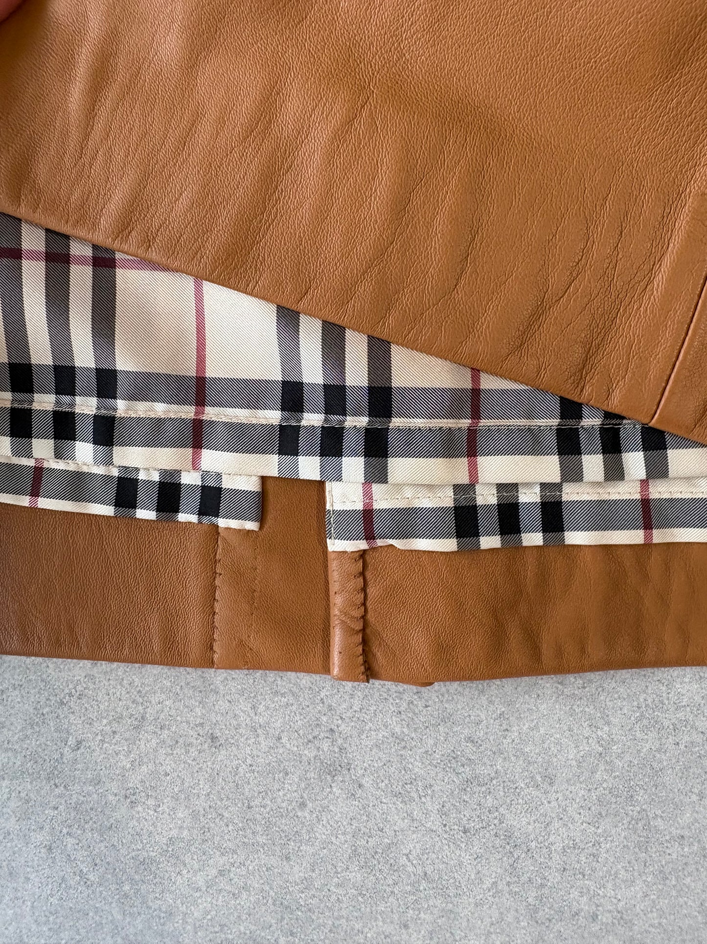 Burberry Tanned Leather Skirt
