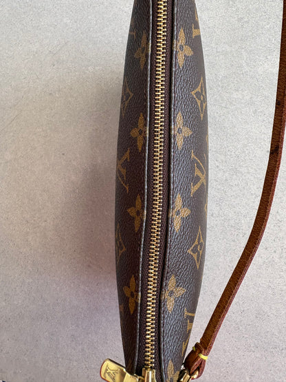 Louis Vuitton Monogram Pochette Accessoires