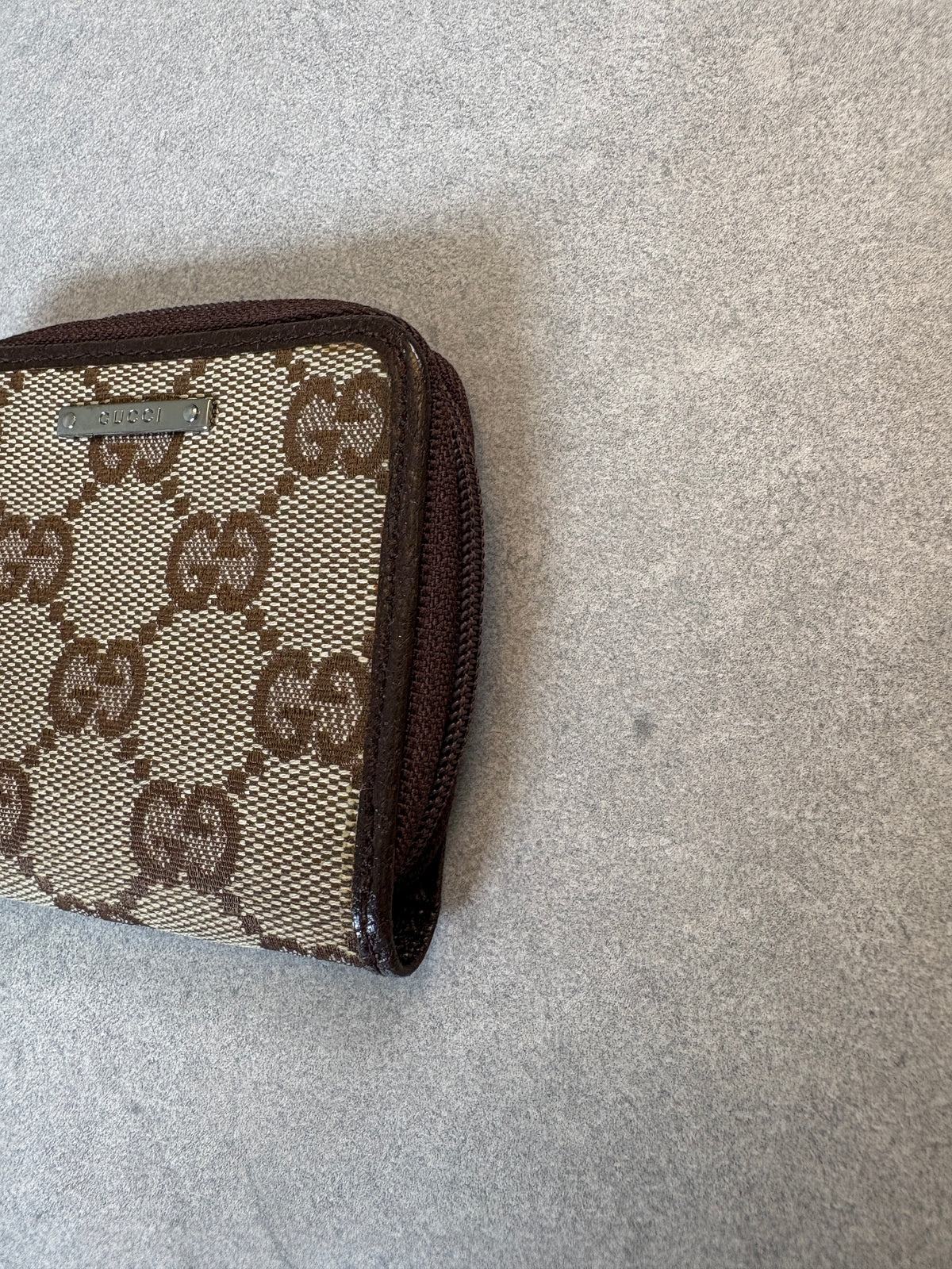 Gucci GG Biege and Black Coin Purse