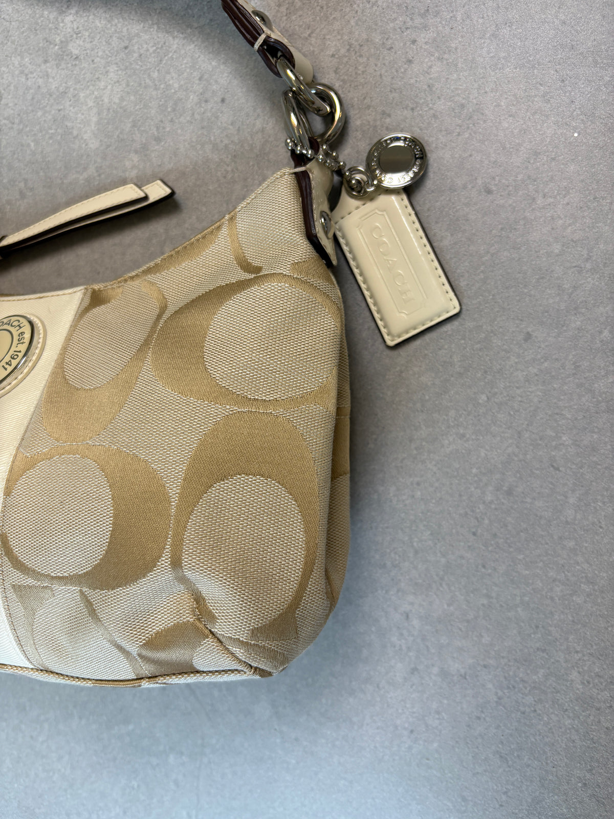 Coach Poppy Beige Shoulder Bag