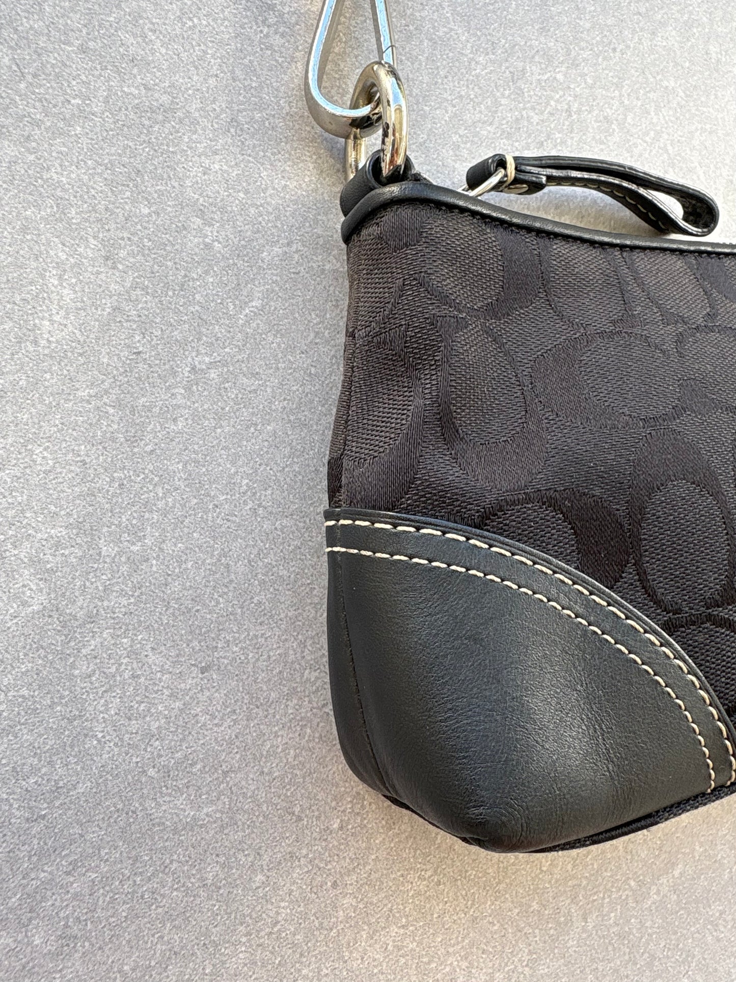 Coach Signature Black Shoulder Bag