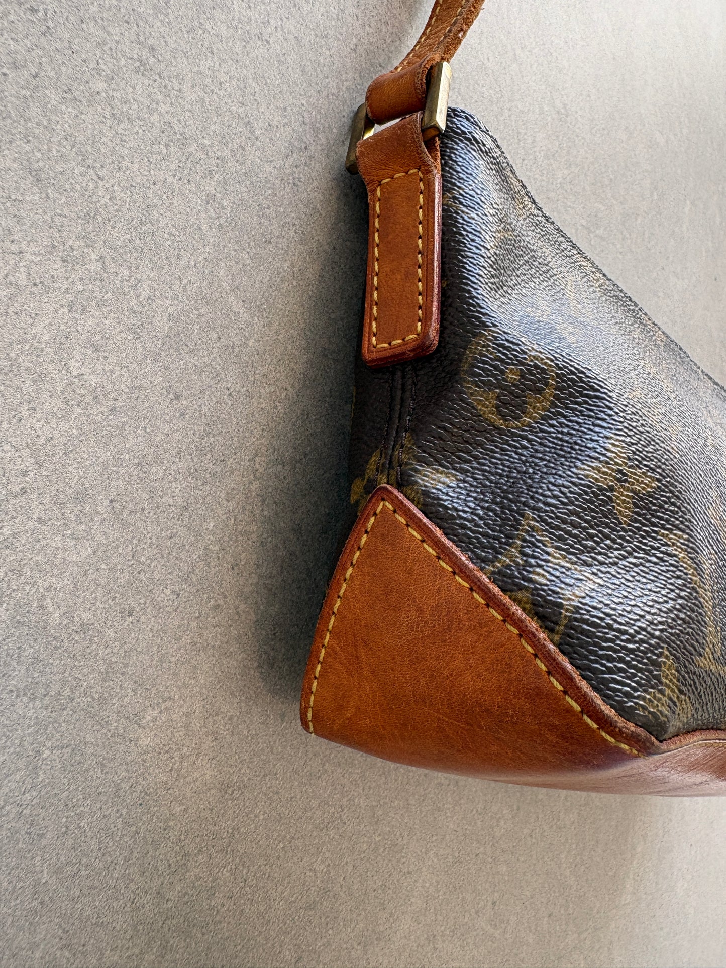 Louis Vuitton Monogram Trotteur Cross-body Bag