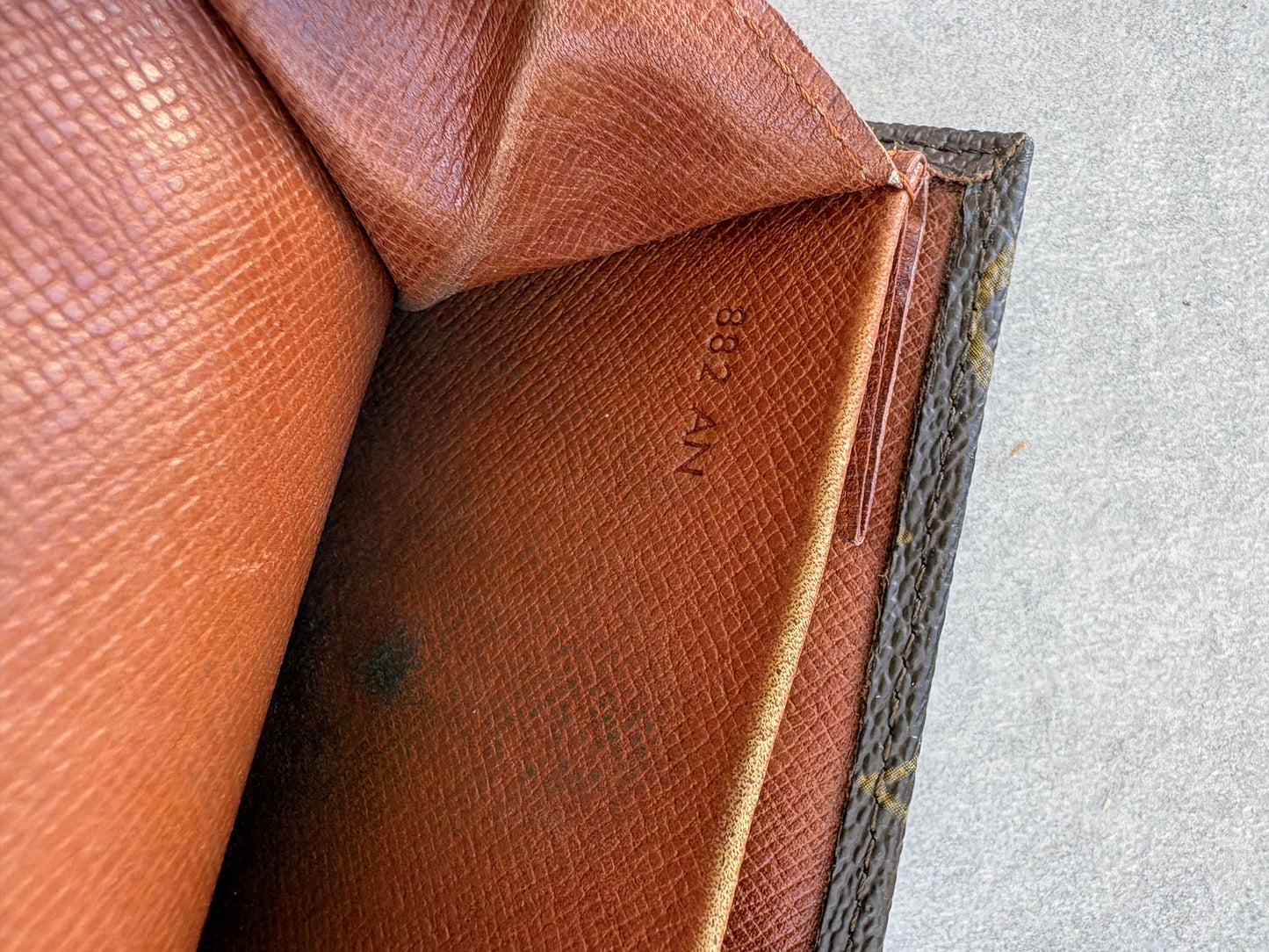 Louis Vuitton Wallet