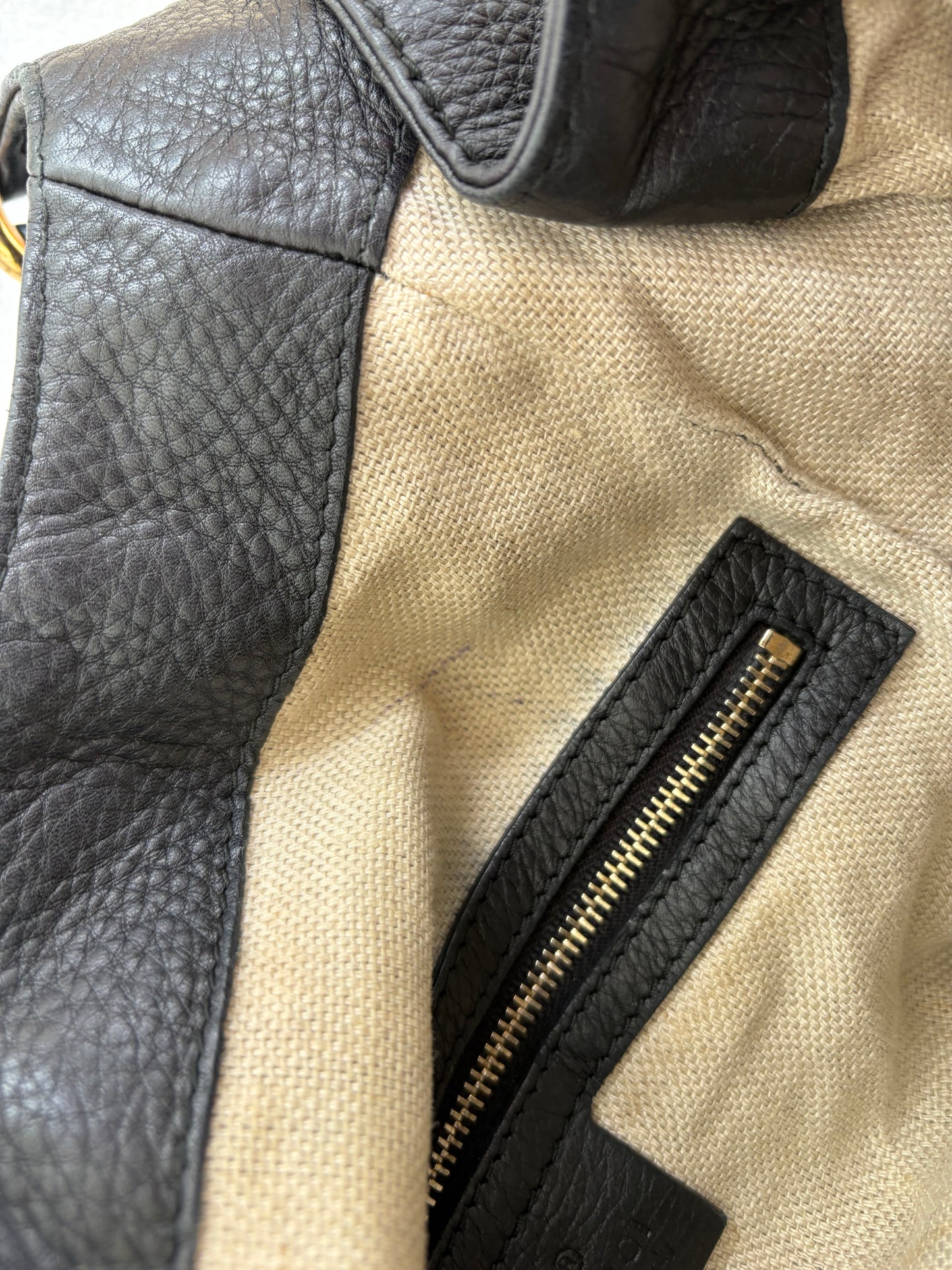 Gucci Hobo Horsebit Leather Bag Large