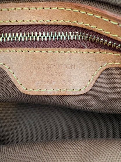 Louis Vuitton Monogram Trotteur Cross-body Bag