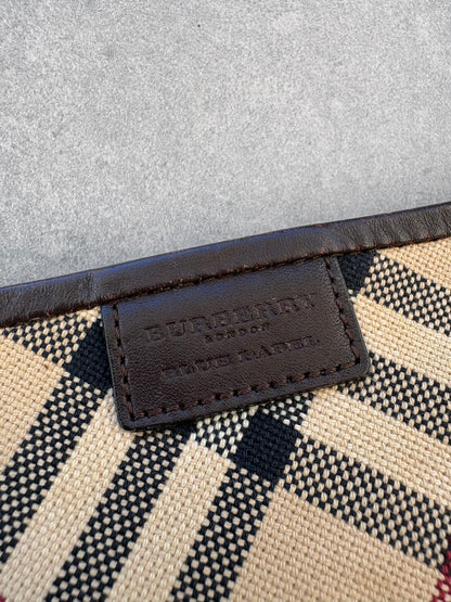 Burberry Beige