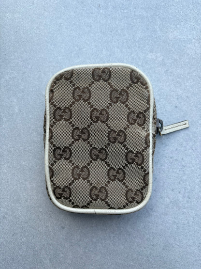 Gucci Biege and White Pouch