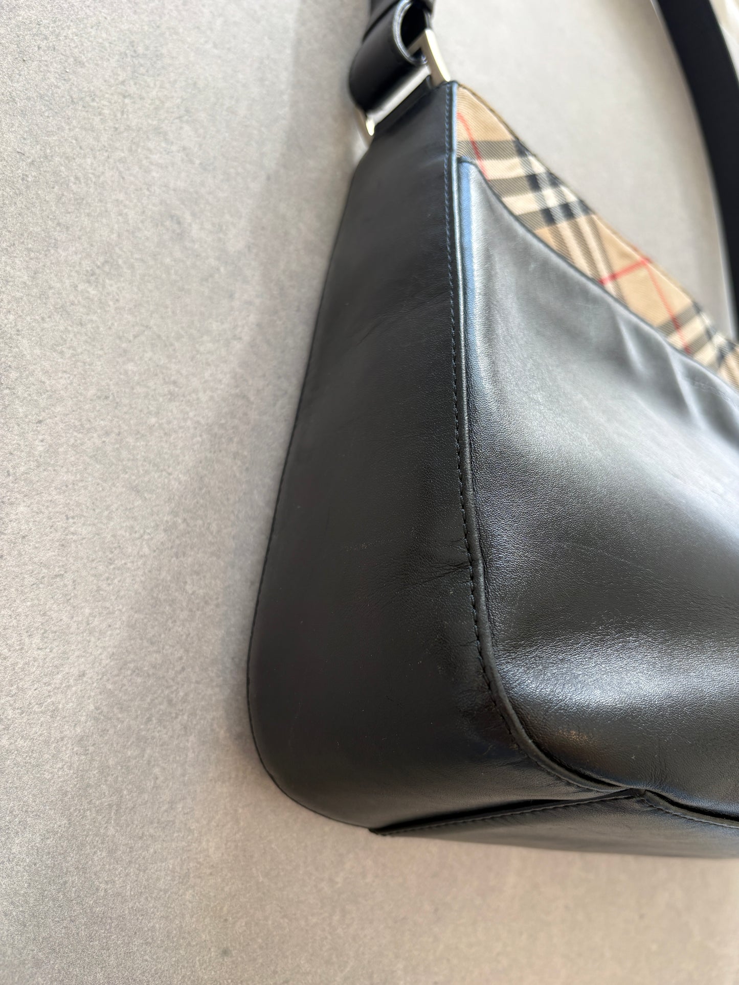 Burberry Beige Nova Check and Black Leather Shoulder bag