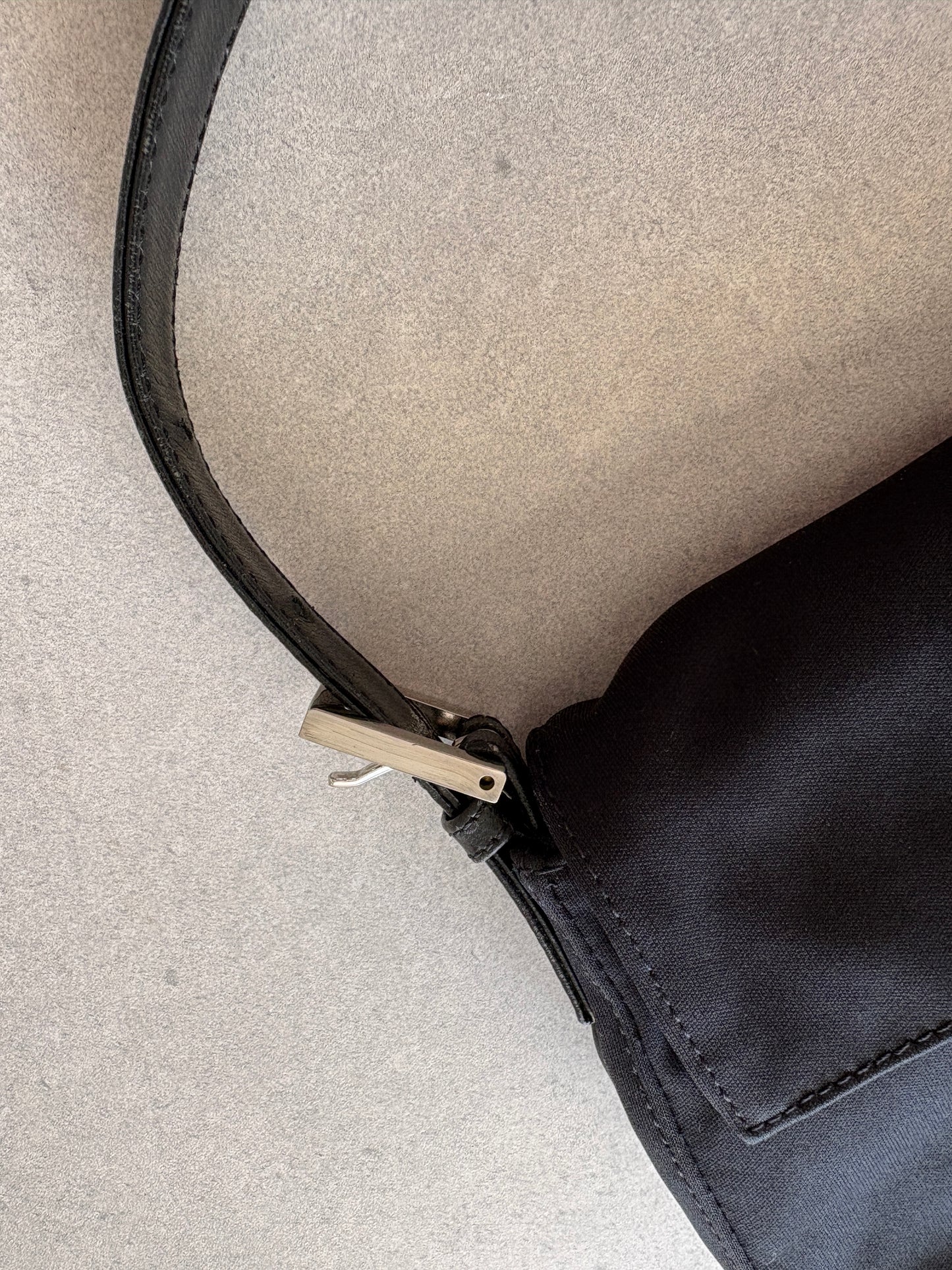 Fendi Baguette Shoulder Bag Black